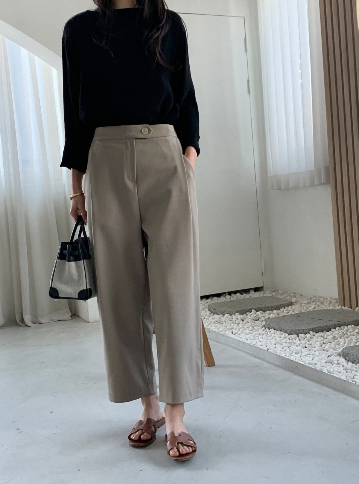 🤎 [국내생산·뒷밴딩] 럭키룸 발란 오비스포 핀턱 팬츠 | Lucky Room Banded Pleated Pants