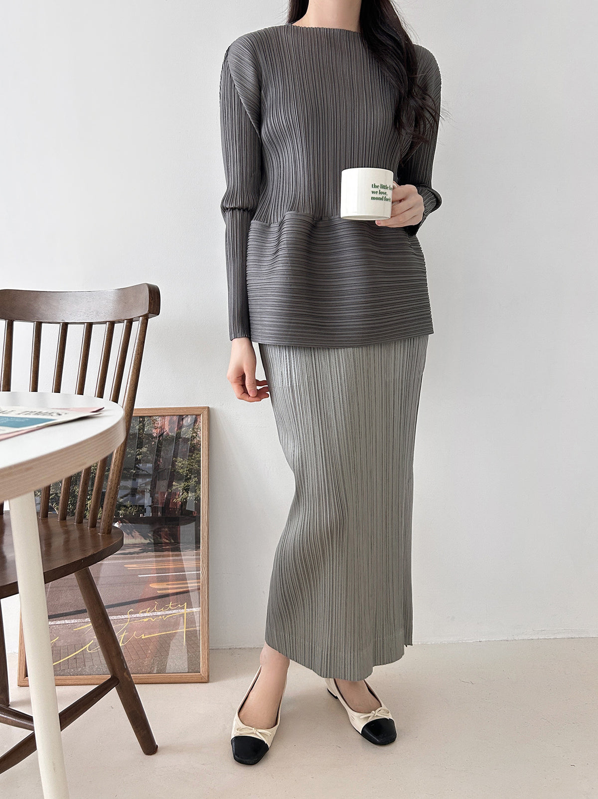✨ [플리츠] 샤이닝 볼륨 긴팔 티셔츠 | Shining Volume Pleated Top