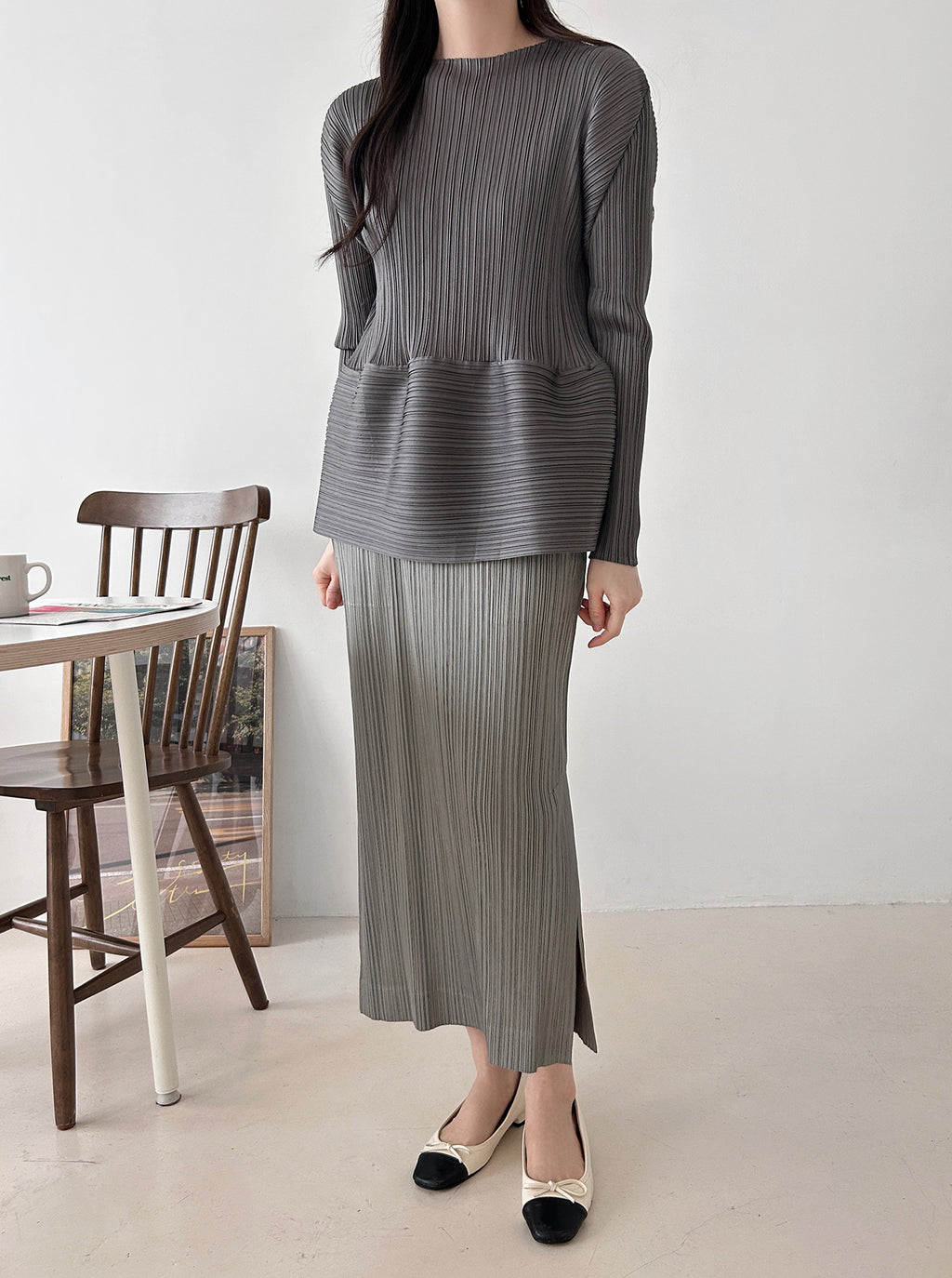 ✨ [플리츠] 샤이닝 볼륨 긴팔 티셔츠 | Shining Volume Pleated Top
