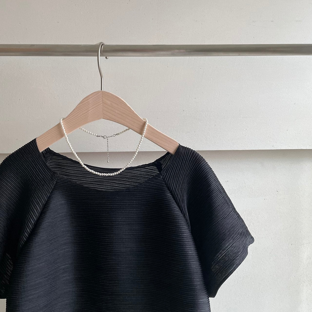 🌸독특한 디자인, Young디자인[77초 까지 예쁘게 가능]✨ 원더 플리츠 블라우스 | Wonder Pleats Blouse ✨🌿