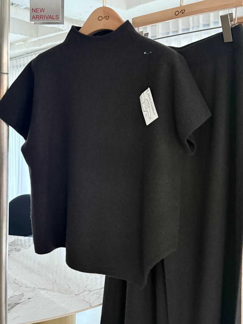 ✨ [PREMIUM LINE] 미네르바 홀가먼트 사이드 슬릿 모크넥 탑 | Minerva Wholegarment Side Slit Mock Neck Top