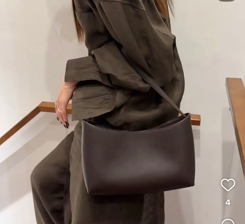 👜 [소가죽·알마 바게트백 미니멀 숄더] 모던 스퀘어백 | Modern Square Leather Shoulder Bag더로우스타일 신민아백