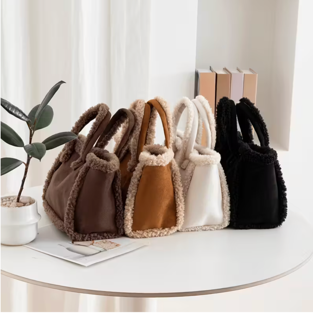 어그 스타일 퍼 토트백(Camel Color Only)/ UGG-Inspired Faux Fur Tote Bag | Cozy Winter Suede Crossbody