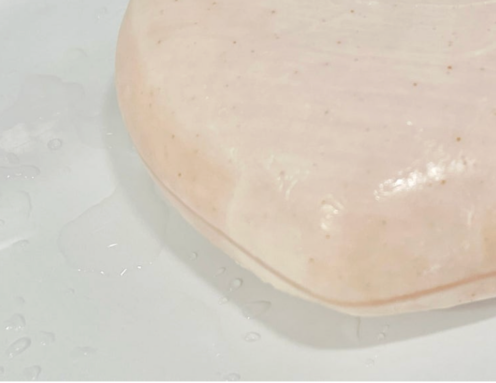 🇯🇵🧼돈키호테 인기 "엉덩이비누" Pelican Soap ‘코이스루 오시리’ 힙 케어 비누 | Pelican Soap “Koisu ru Oshiri” Hip Care Soap | Peach-Scented Smooth & Silky Butt Care Bar