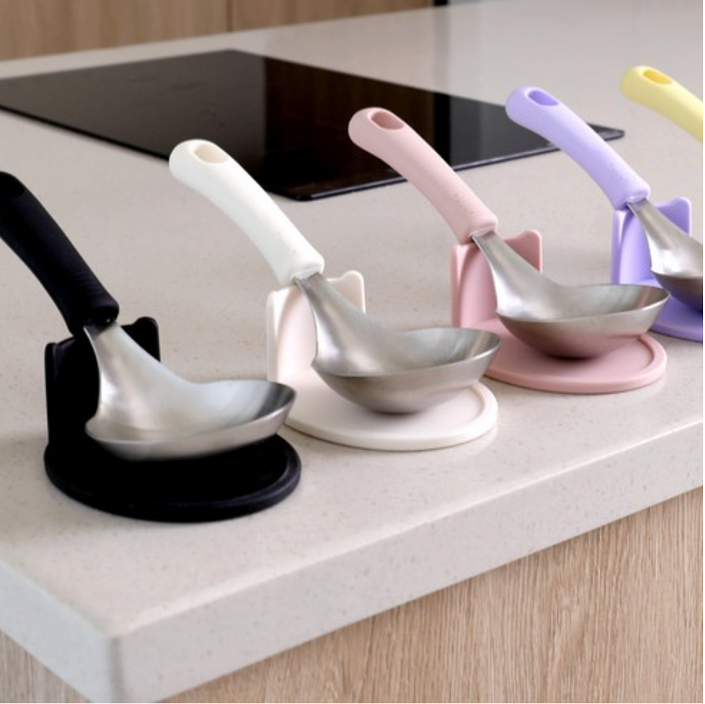 [재고털이 세일][이 가격에는 추가 재입고 없음]👍🏻전현무 국자👍🏻304 스테인리스 실리콘 핸들 + 전용 홀더 / Premium Stainless Ladle with Silicone Handle & Stand