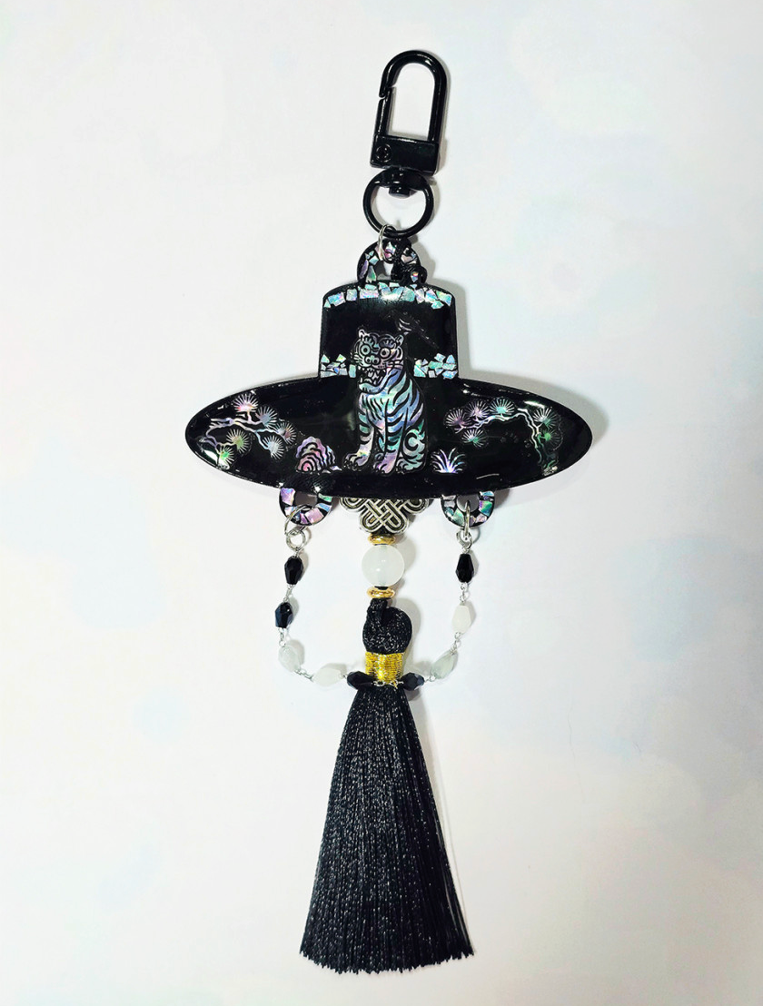 🇰🇷[아벨라] 자개 갓 키링 · Korean Handmade Mother-of-Pearl Keyring