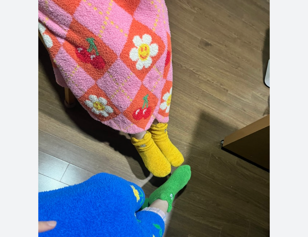 🌼 위글위글 샤워 목욕가운 배스 랩 타월 Smile Cherry Argyle Bath Wrap Towel