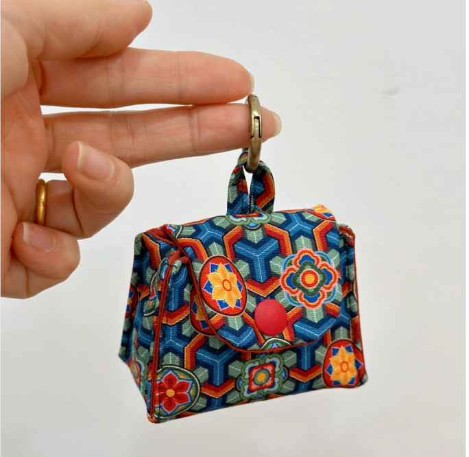 🇰🇷 🎧색동파우치 키링 에어팟 파우치 /Dancheong / Saekdong Linen AirPods Pouch