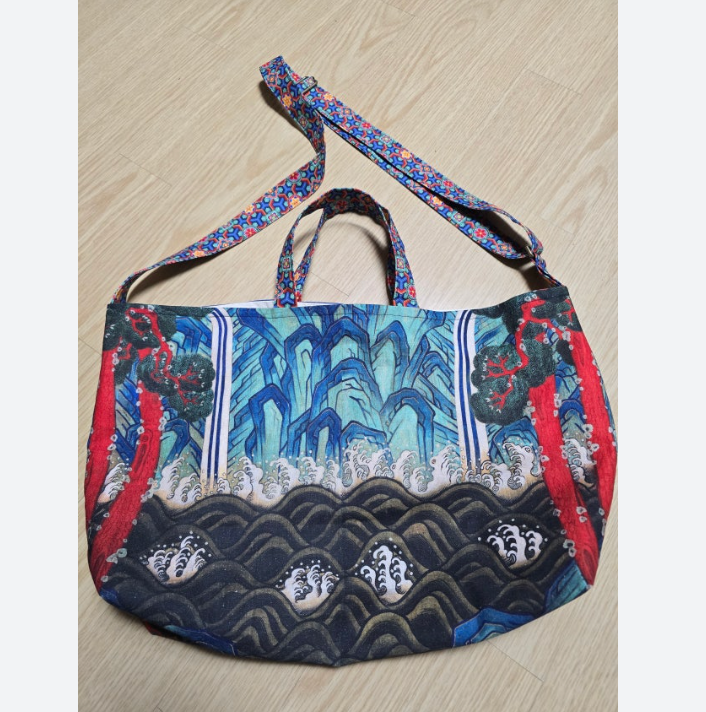 🇰🇷일월오봉도 린넨 숄더백 100%핸드메이드 전통패턴 에코백/Ilwolobongdo Linen Shoulder Bag