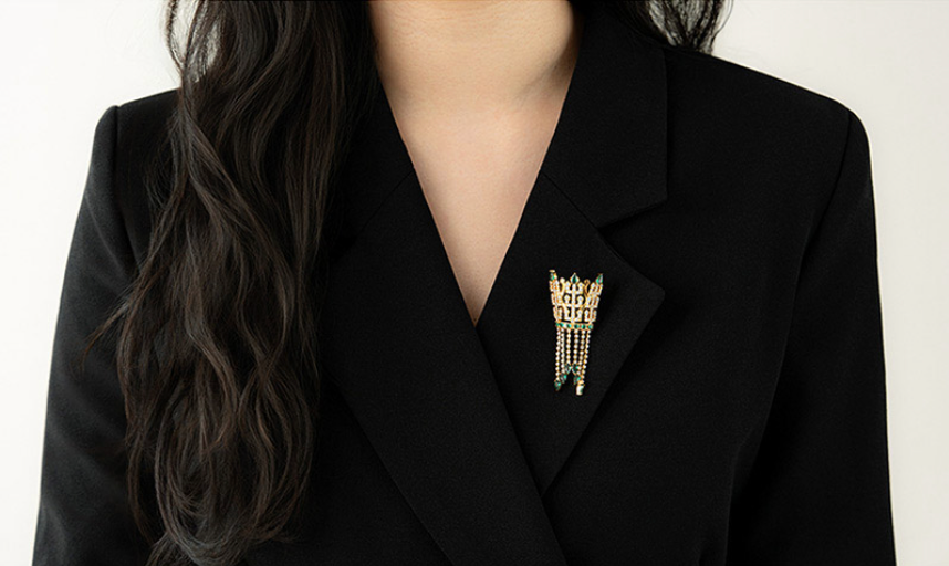 🇰🇷2025년 국립박물관 문화재단 ‘뮤즈(MUSE)’ 상품-신라 금관 브로치 /Silla Gold Crown Brooch