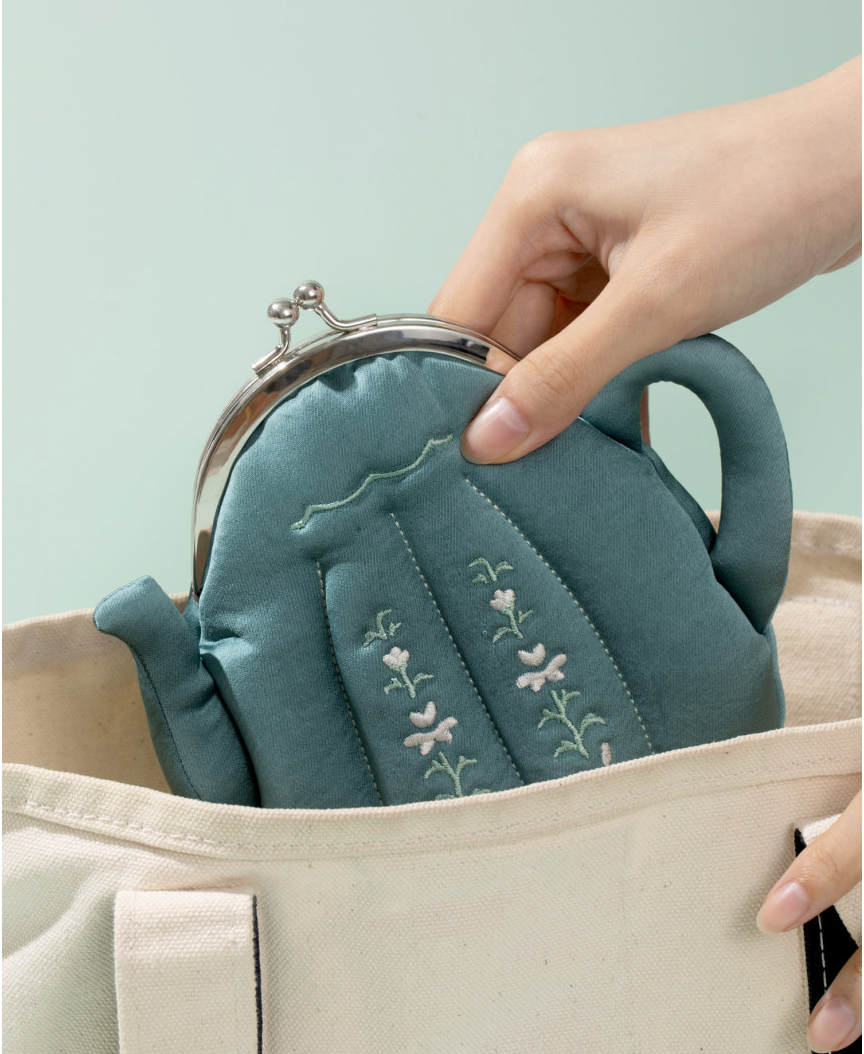 🇰🇷청자 파우치 (자수) 국립중앙박물관 굿즈 · Celadon Embroidery Pouch