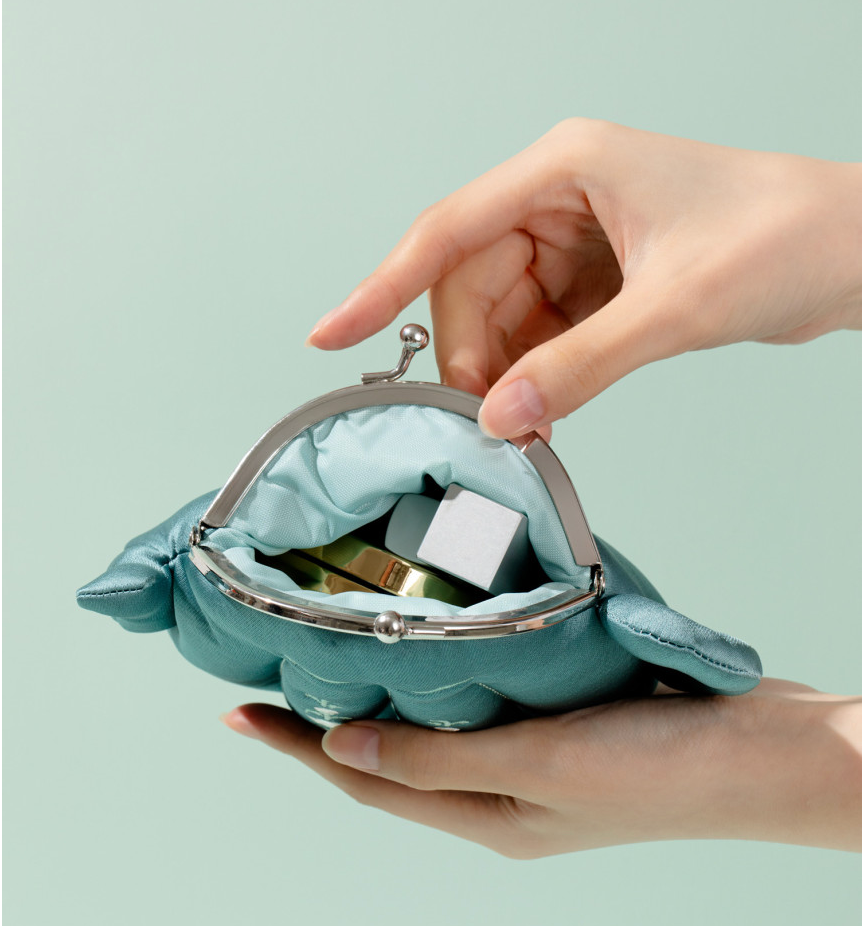 🇰🇷청자 파우치 (자수) 국립중앙박물관 굿즈 · Celadon Embroidery Pouch