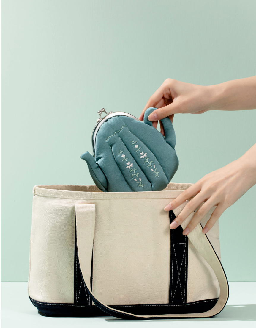 🇰🇷청자 파우치 (자수) 국립중앙박물관 굿즈 · Celadon Embroidery Pouch