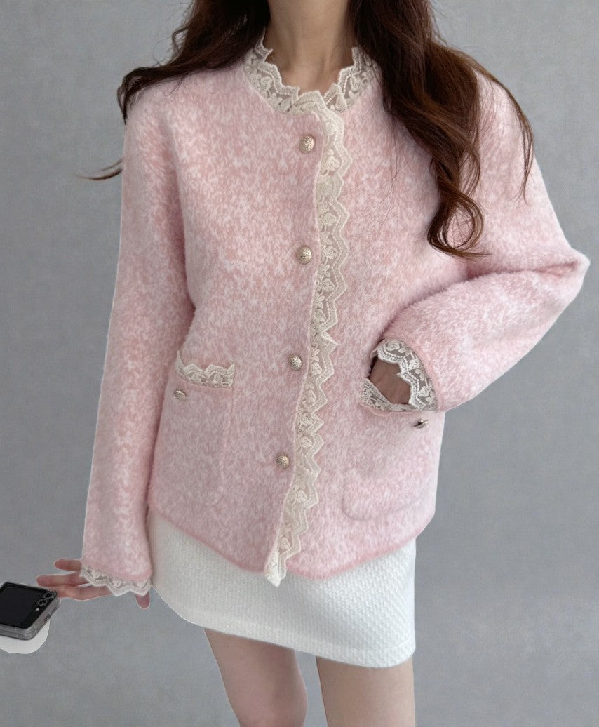 브롱 레이스 금장단추 보카시 앙고라 니트 가디건 Brushed Angora Lace Trim Knit Cardigan