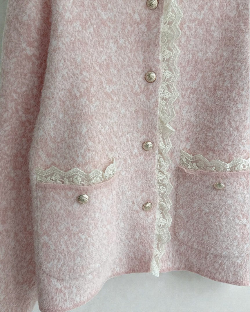 브롱 레이스 금장단추 보카시 앙고라 니트 가디건 Brushed Angora Lace Trim Knit Cardigan