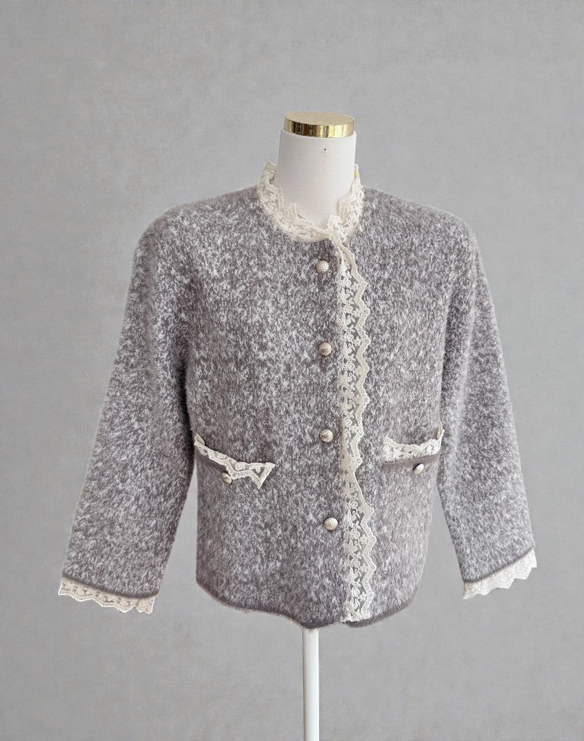 브롱 레이스 금장단추 보카시 앙고라 니트 가디건 Brushed Angora Lace Trim Knit Cardigan