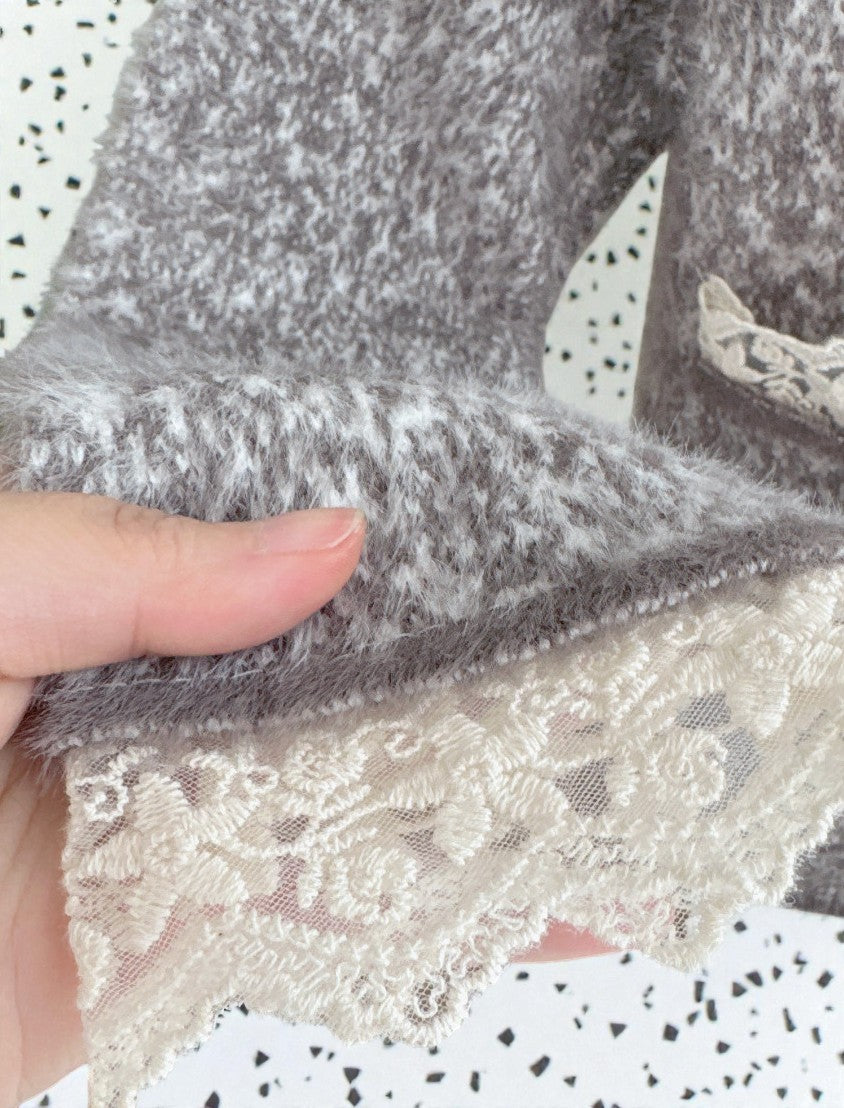 브롱 레이스 금장단추 보카시 앙고라 니트 가디건 Brushed Angora Lace Trim Knit Cardigan