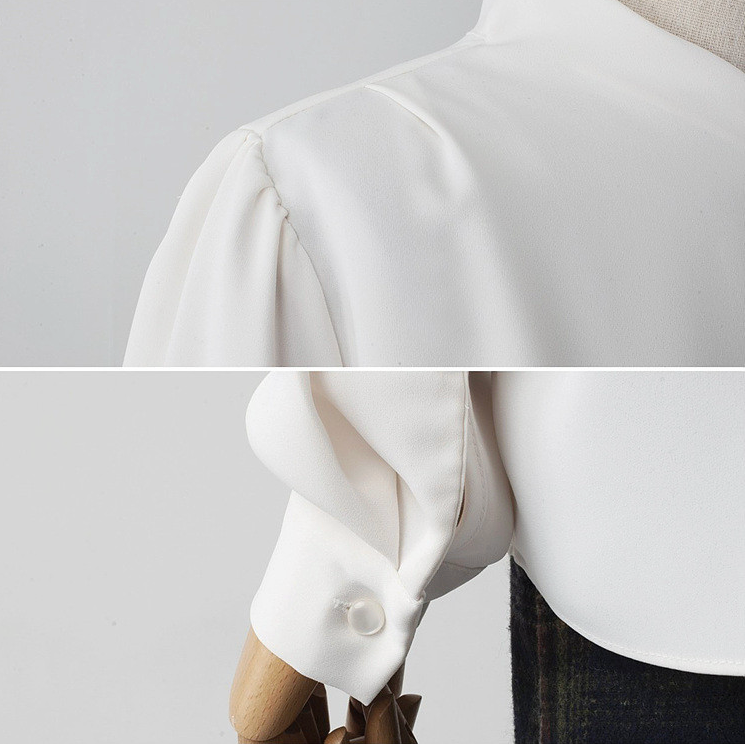 [66까지][메이드101]골드 진주 브로치 하이넥 정장 블라우스 Gold Pearl Brooch High-Neck Blouse