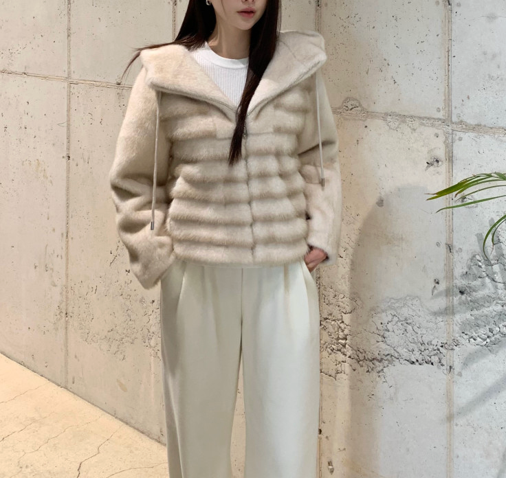 [77까지][밍크같은]25FW 후드 밍크 숏 코트 자켓 / 25FW Hooded Faux Mink Short Coat Jacket