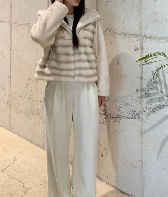 [77까지][밍크같은]25FW 후드 밍크 숏 코트 자켓 / 25FW Hooded Faux Mink Short Coat Jacket