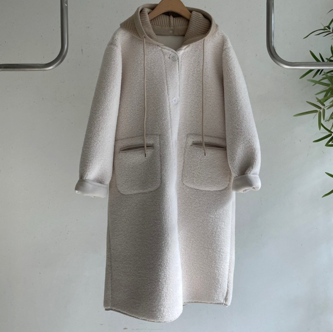[88까지][숏&롱][시그니처] 초겨울 뽀글이 후드 롱코트 Eco-Fur Bouclé Hooded Long Coat