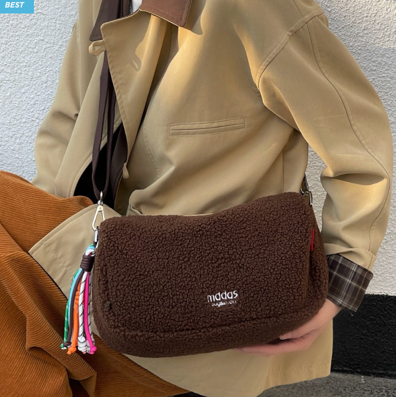 [mddas] 양털 뽀글이 보부상 미니 숄더백 / Teddy Fleece Shoulder Bag