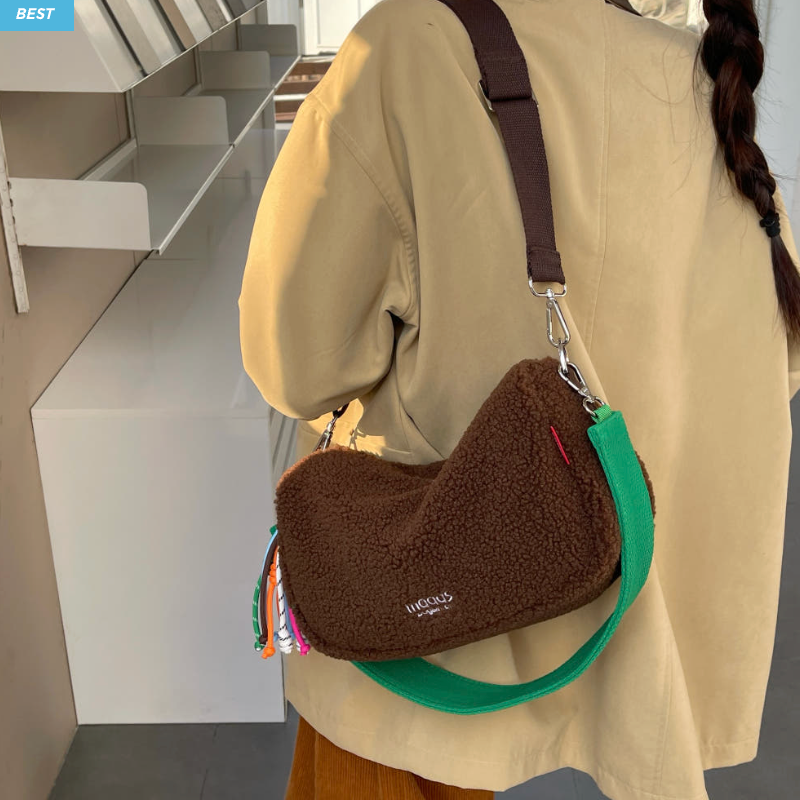 [mddas] 양털 뽀글이 보부상 미니 숄더백 / Teddy Fleece Shoulder Bag