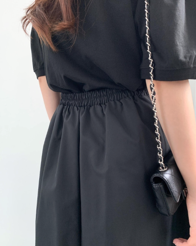 [77까지][이쁘지오] 가을 겨울 롱치마 핀턱 플레어 바스락 롱스커트/Pintuck Flare Long Skirt with Crisp Fabric