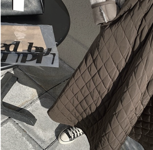 [77까지][이쁘지오]풍성한 퀼팅 누빔 A라인 패딩 플레어 스커트  Winter Quilted A-Line Padded Flare Skirt