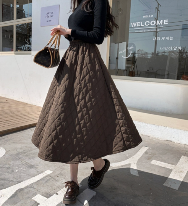 [77까지][이쁘지오]풍성한 퀼팅 누빔 A라인 패딩 플레어 스커트  Winter Quilted A-Line Padded Flare Skirt