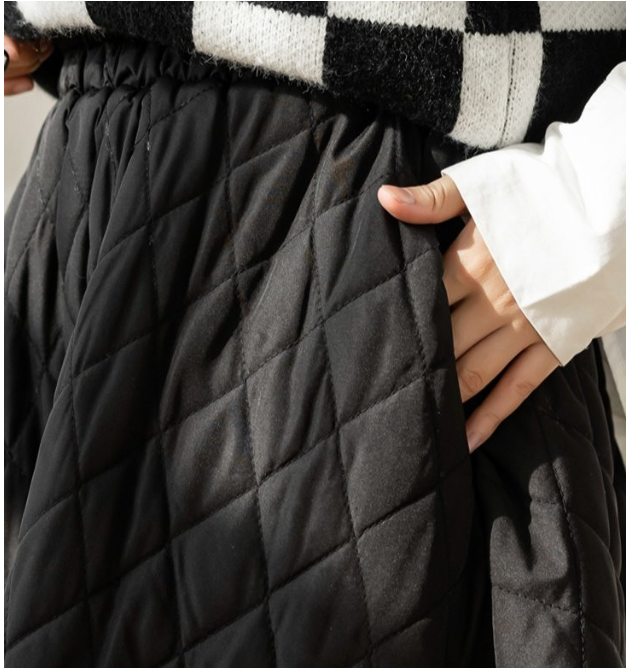 [77까지][이쁘지오]풍성한 퀼팅 누빔 A라인 패딩 플레어 스커트  Winter Quilted A-Line Padded Flare Skirt