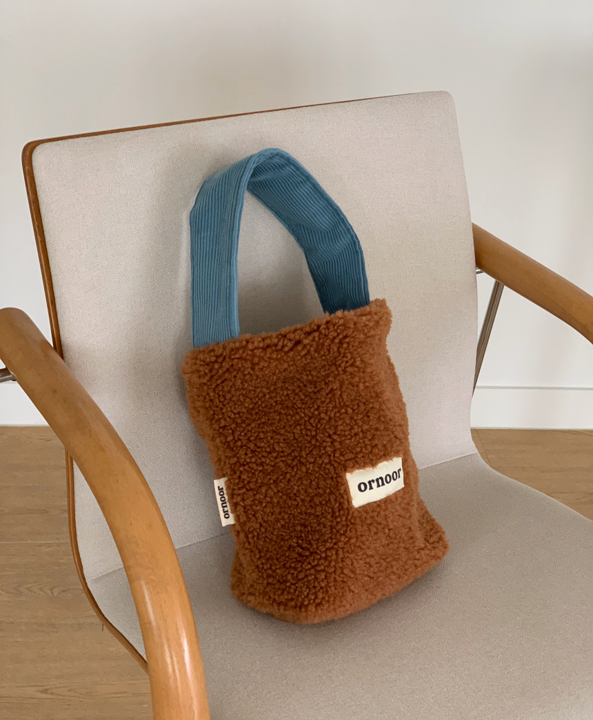 [ornoor] 미니 뽀글이 양털 토트백 · 골덴 손잡이