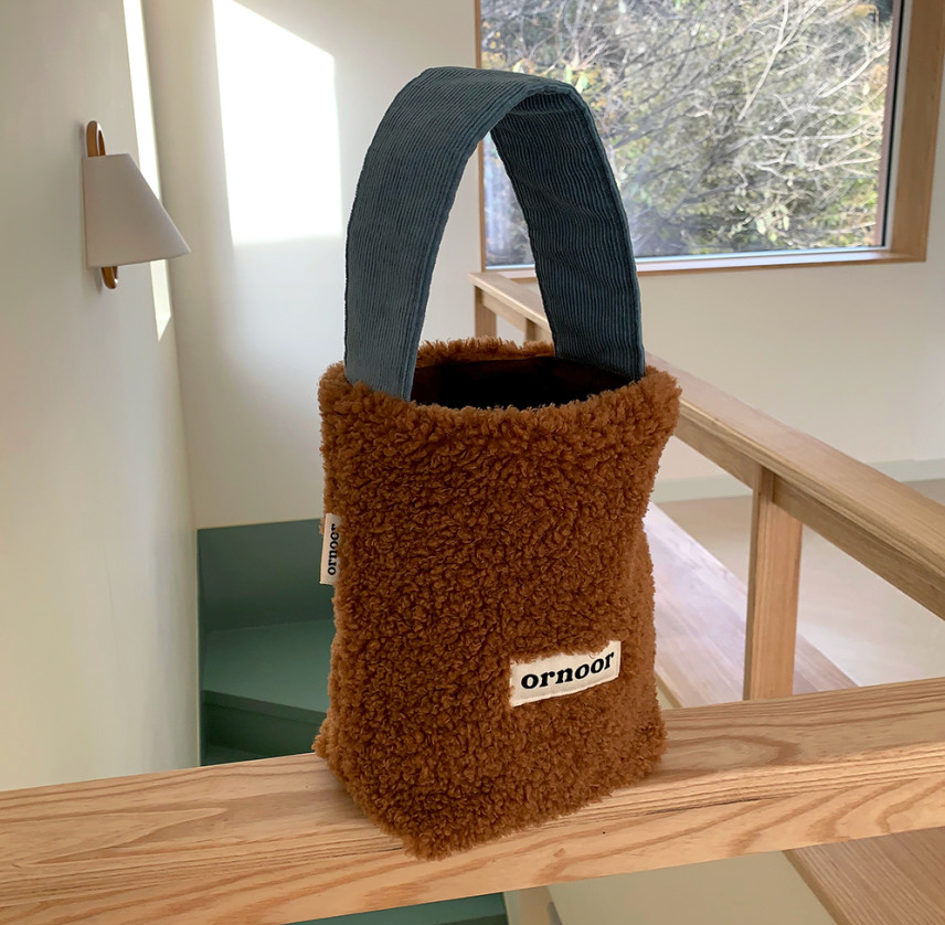 [ornoor] 미니 뽀글이 양털 토트백 · 골덴 손잡이