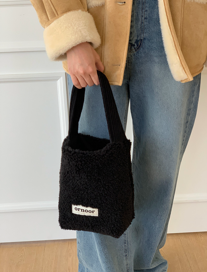 [ornoor] 미니 뽀글이 양털 토트백 · 골덴 손잡이