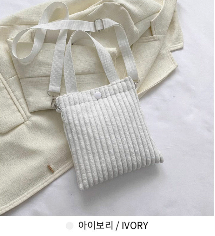 [딸내미 선물 추천] 코듀로이 미니 크로스백 · Corduroy Mini Crossbody Bag