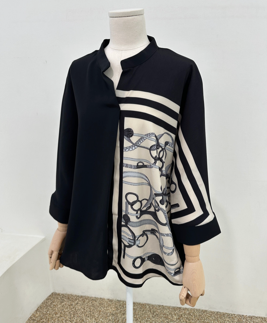 [88반까지][우아모] 엄마 에르메스 무늬 디자인 블라우스  Elegant Chain Pattern Loose Fit Blouse (Made in Korea)