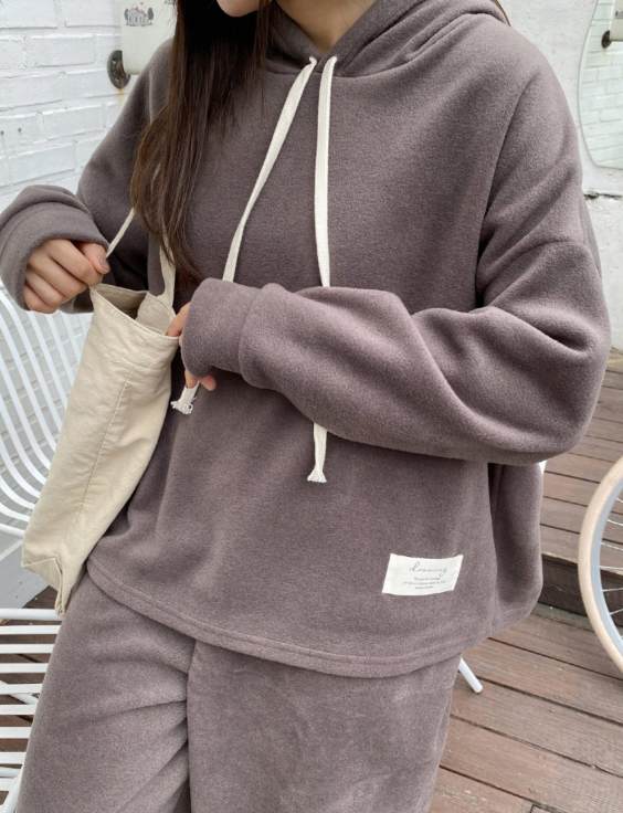 [88가능][삐까삐까]플리스 루즈핏 후드탑 & 와이드 9–10부 팬츠 세트 Seed Fleece Hoodie & Wide Pants Set