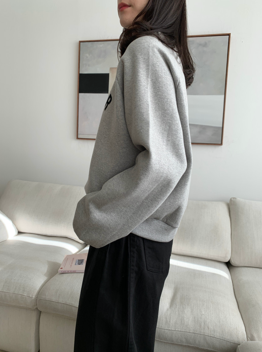 [기모 맨투맨] 로베 후로킹 기모 맨투맨 Robe Flocking Fleece Sweatshirt