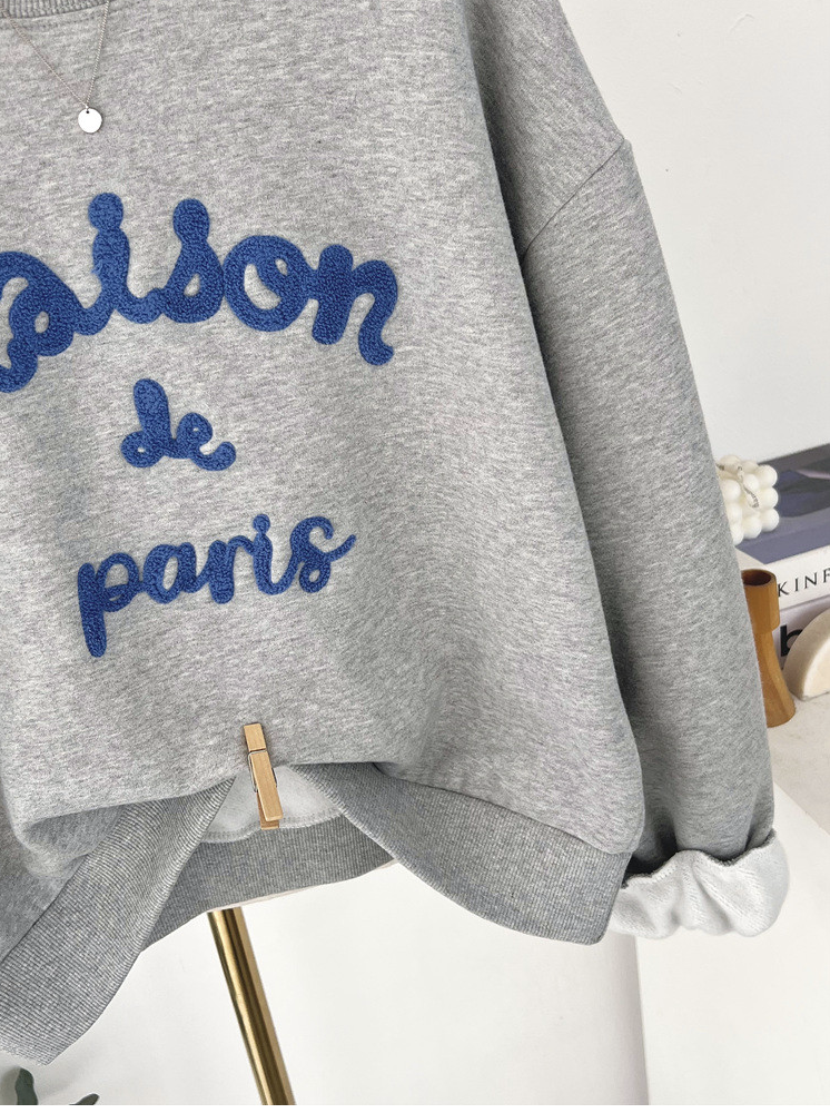 [기모 맨투맨] 메종 레터링 부클 자수 양기모 크롭 맨투맨 티셔츠 Melange Lettering Bouclé Embroidered Brushed Sweatshirt