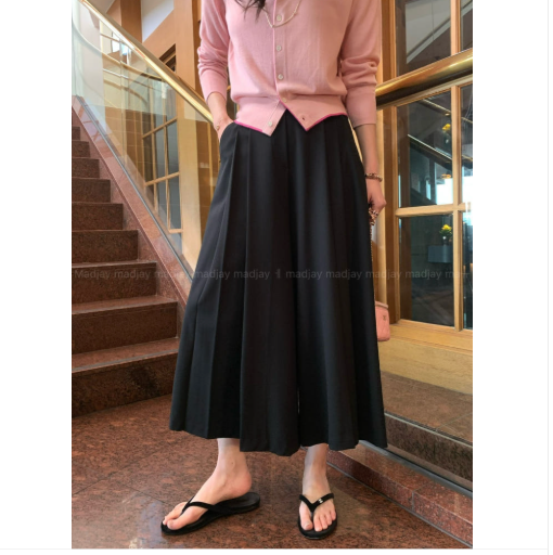 [🌸봄신상] [66까지가능] 로우게이지 TR 주름 치마바지 와이드 플리츠 팬츠 Low-Gauge TR Pleated Skirt Pants