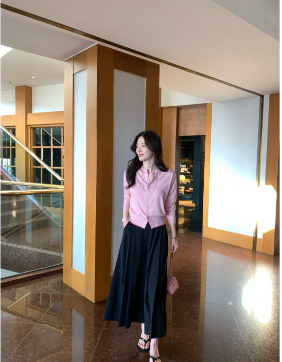 [🌸봄신상] [66까지가능] 로우게이지 TR 주름 치마바지 와이드 플리츠 팬츠 Low-Gauge TR Pleated Skirt Pants