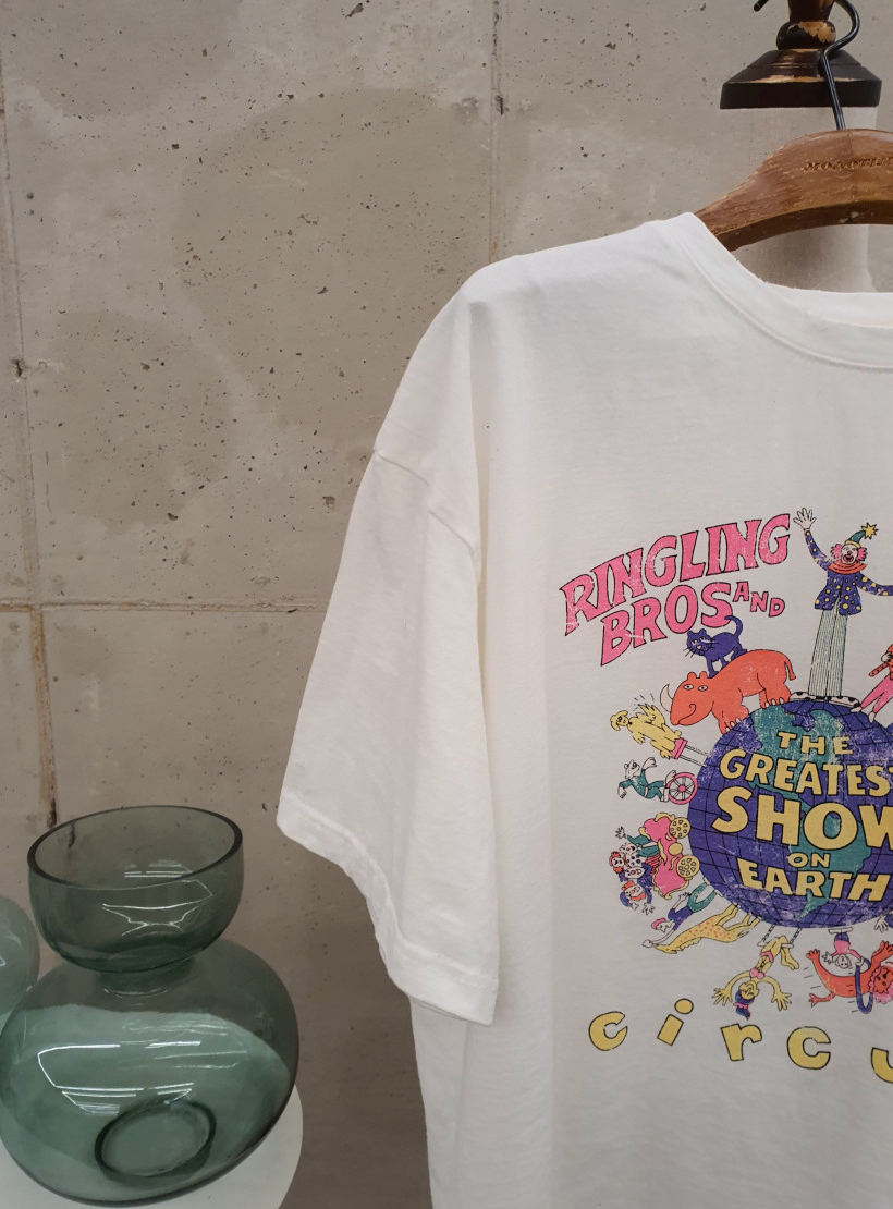 🌼[26SS 봄신상] 🌸 써커스 빈티지 프린팅 오버핏 티셔츠 🎪 Circus Vintage Graphic Oversized T-Shirt