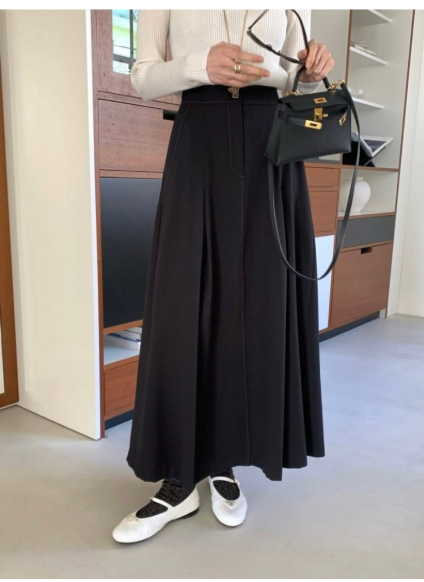 🌼[봄신상 스커트]🌸 로우게이지 봄 티알 플레어 롱스커트 2COL – 차르르 흐르는 우아한 A라인 실루엣 Low Gauge Spring TR Flare Long Skirt