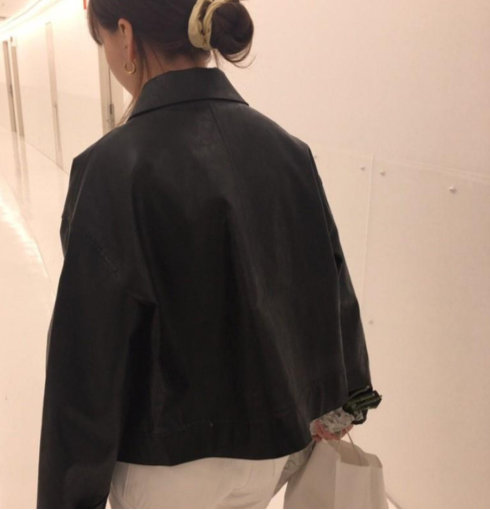 🍂🏍️[PU 가죽자켓]싱글 카라 베이직 무광 레더 숏자켓 – 데일리 미니멀 가죽 자켓 / Single Collar Basic Leather Short Jacket – Everyday Minimal Faux Leather Jacket