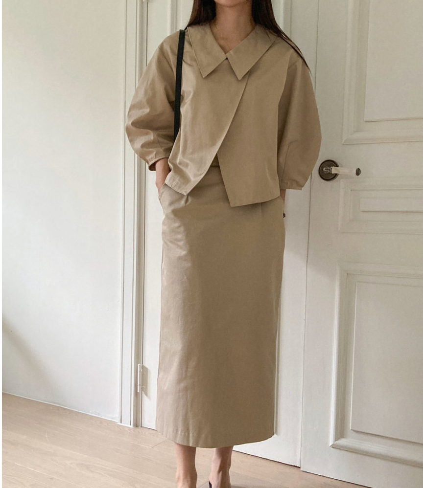 🛍️🌼26SS 볼륨 퍼프 소매 사선 카라 크롭 자켓🌼 – 블라우스형 부티끄 유니크 자켓 / 26SS Volume Puff Sleeve Asymmetrical Collar Cropped Jacket – Boutique Blouse-Style Jacket