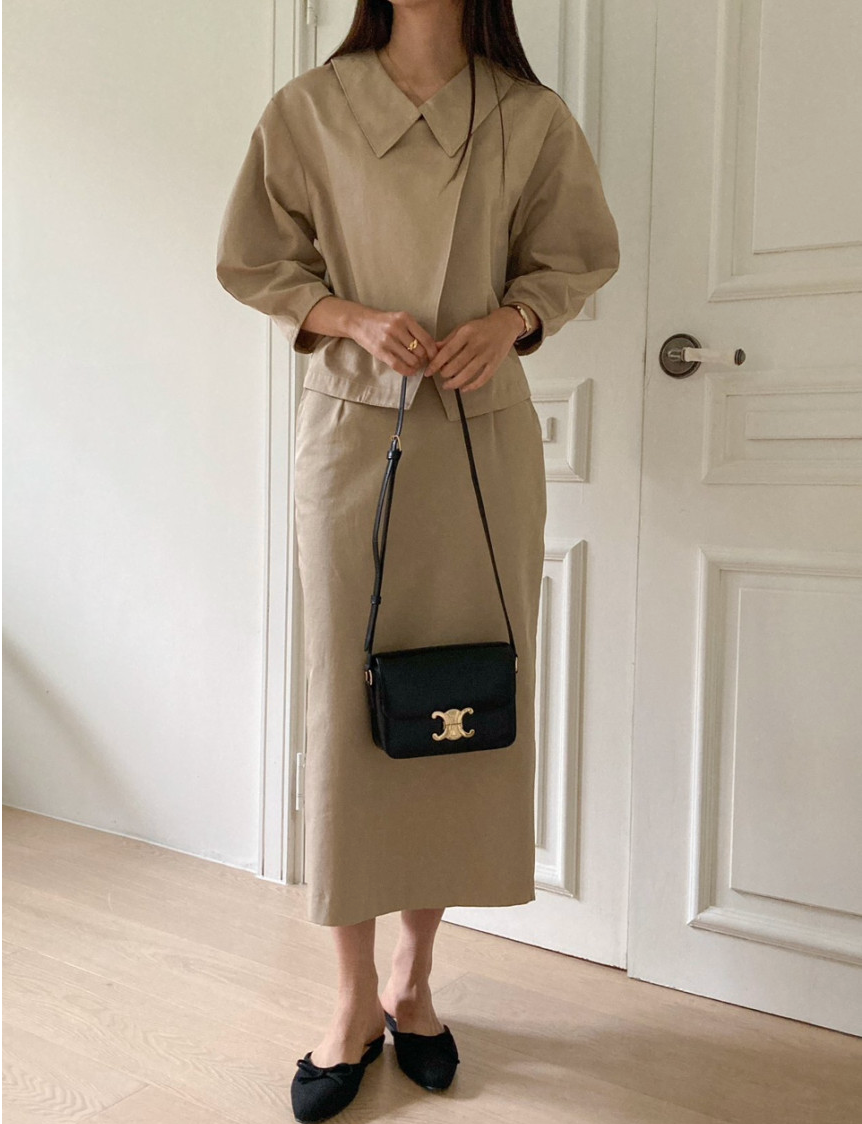 🛍️🌼26SS 볼륨 퍼프 소매 사선 카라 크롭 자켓🌼 – 블라우스형 부티끄 유니크 자켓 / 26SS Volume Puff Sleeve Asymmetrical Collar Cropped Jacket – Boutique Blouse-Style Jacket