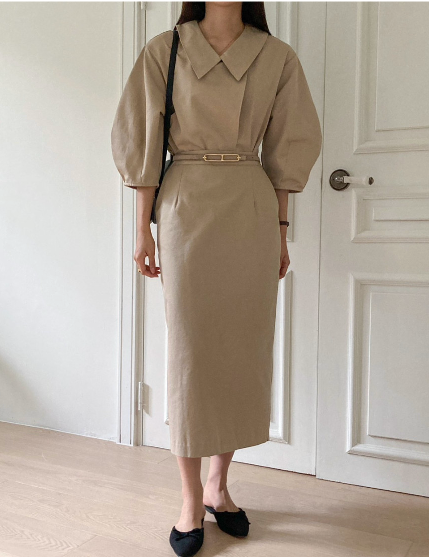 🛍️🌼26SS 볼륨 퍼프 소매 사선 카라 크롭 자켓🌼 – 블라우스형 부티끄 유니크 자켓 / 26SS Volume Puff Sleeve Asymmetrical Collar Cropped Jacket – Boutique Blouse-Style Jacket