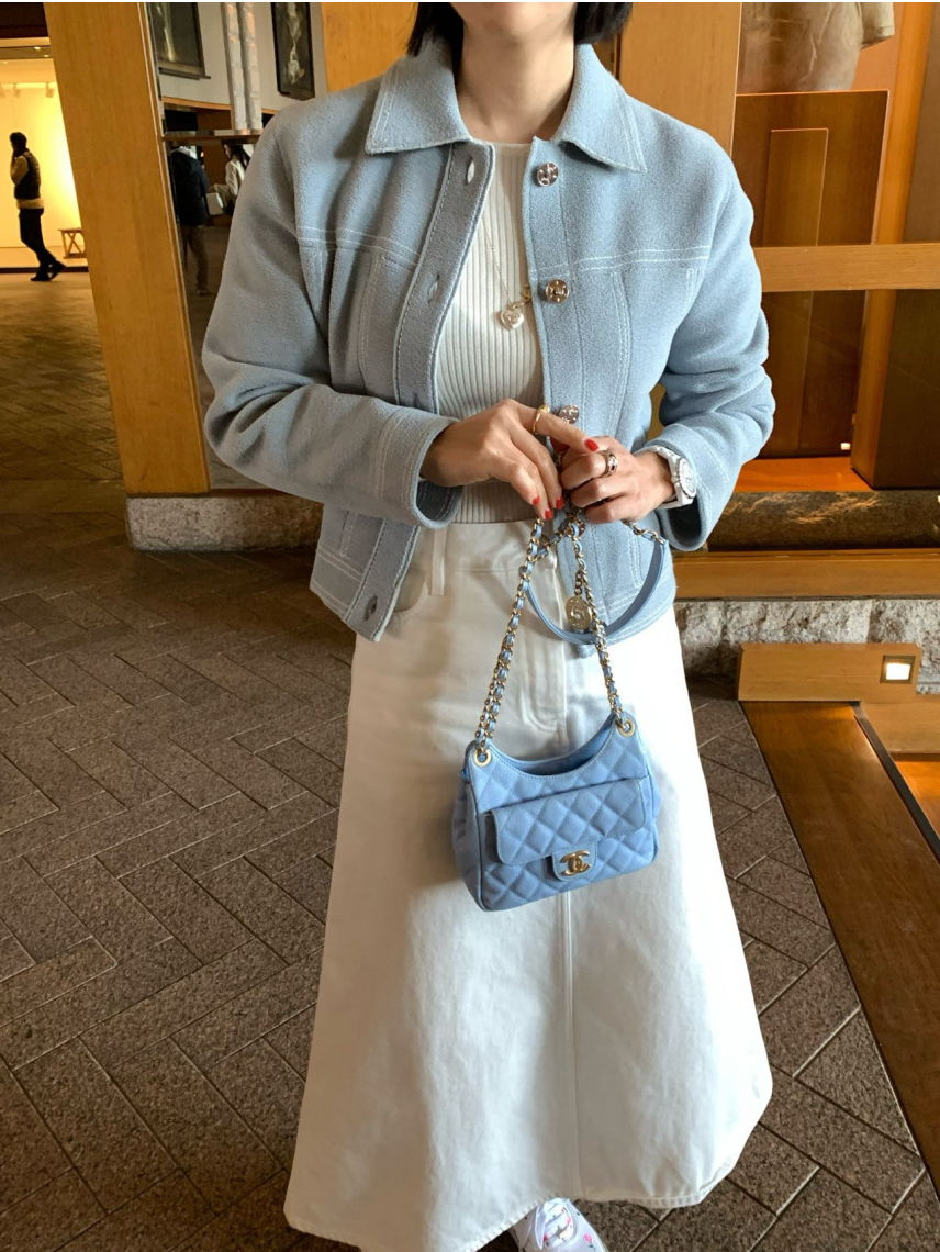 🔥[한국대란주문폭발]🔥 🇰🇷베리 스티치 숏 자켓 – 크롭 실루엣 부티크 아우터 / Berry Stitch Short Jacket – Cropped Boutique Outer