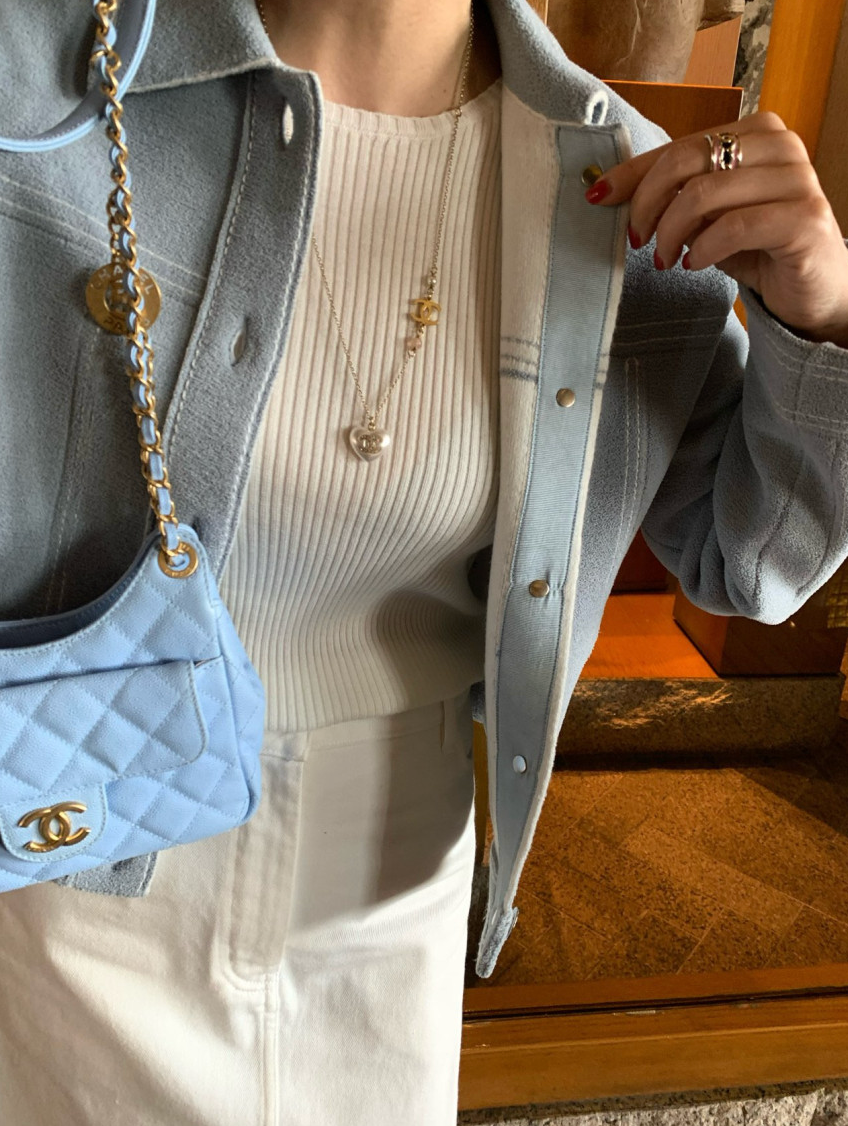 🔥[한국대란주문폭발]🔥 🇰🇷베리 스티치 숏 자켓 – 크롭 실루엣 부티크 아우터 / Berry Stitch Short Jacket – Cropped Boutique Outer