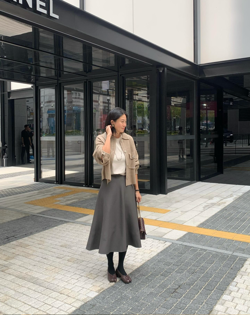 🩷[이.사.통 베리 자켓 재해석]🩷로우게이지 베리에 니트 자켓 – 부드러운 크롭 카라 니트 자켓 / Low Gauge Berry Knit Jacket – Soft Cropped Collar Knit Jacket